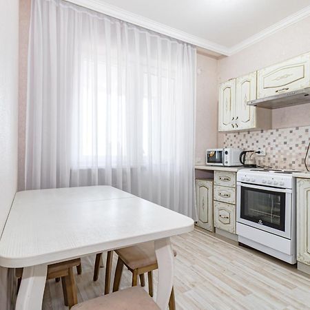 Apartments 7 Я-14 Астана Екстериор снимка