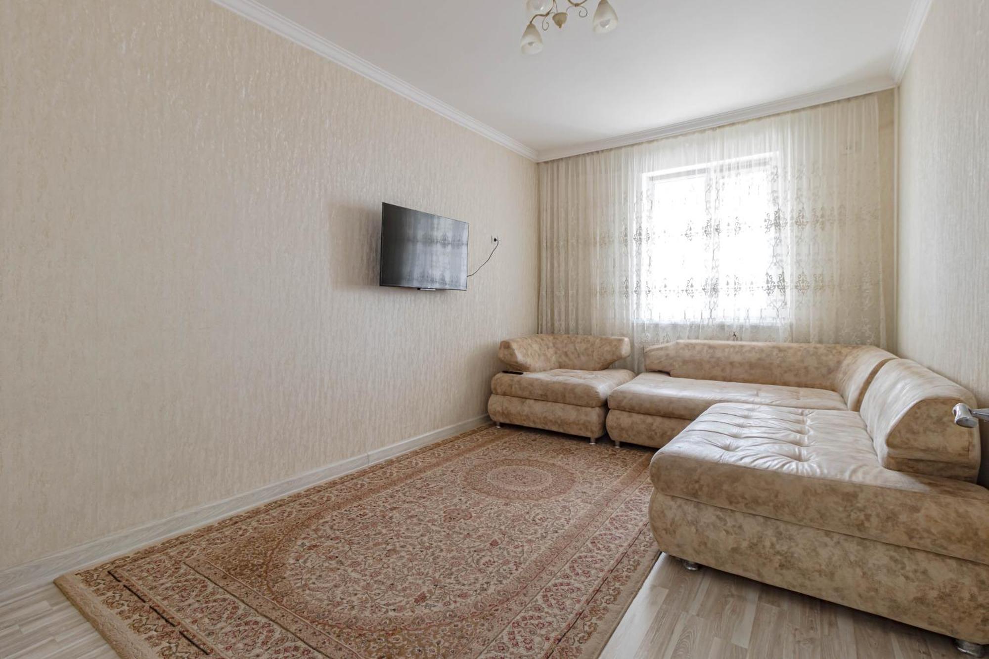 Apartments 7 Я-14 Астана Екстериор снимка